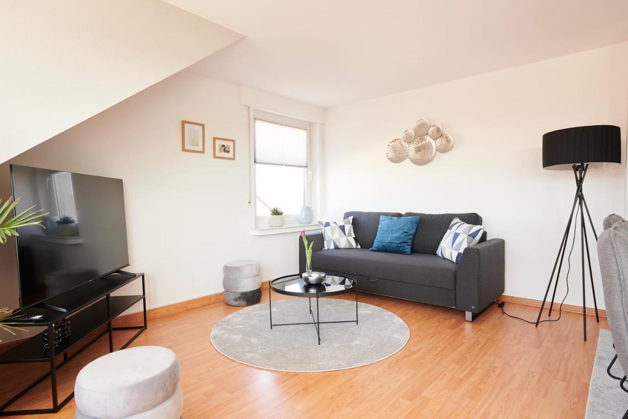 Grosszuegig & Stilvoll Parkplatz ,Ruhige Lage, 5 Personen, Langzeit Apartman Paderborn Kültér fotó