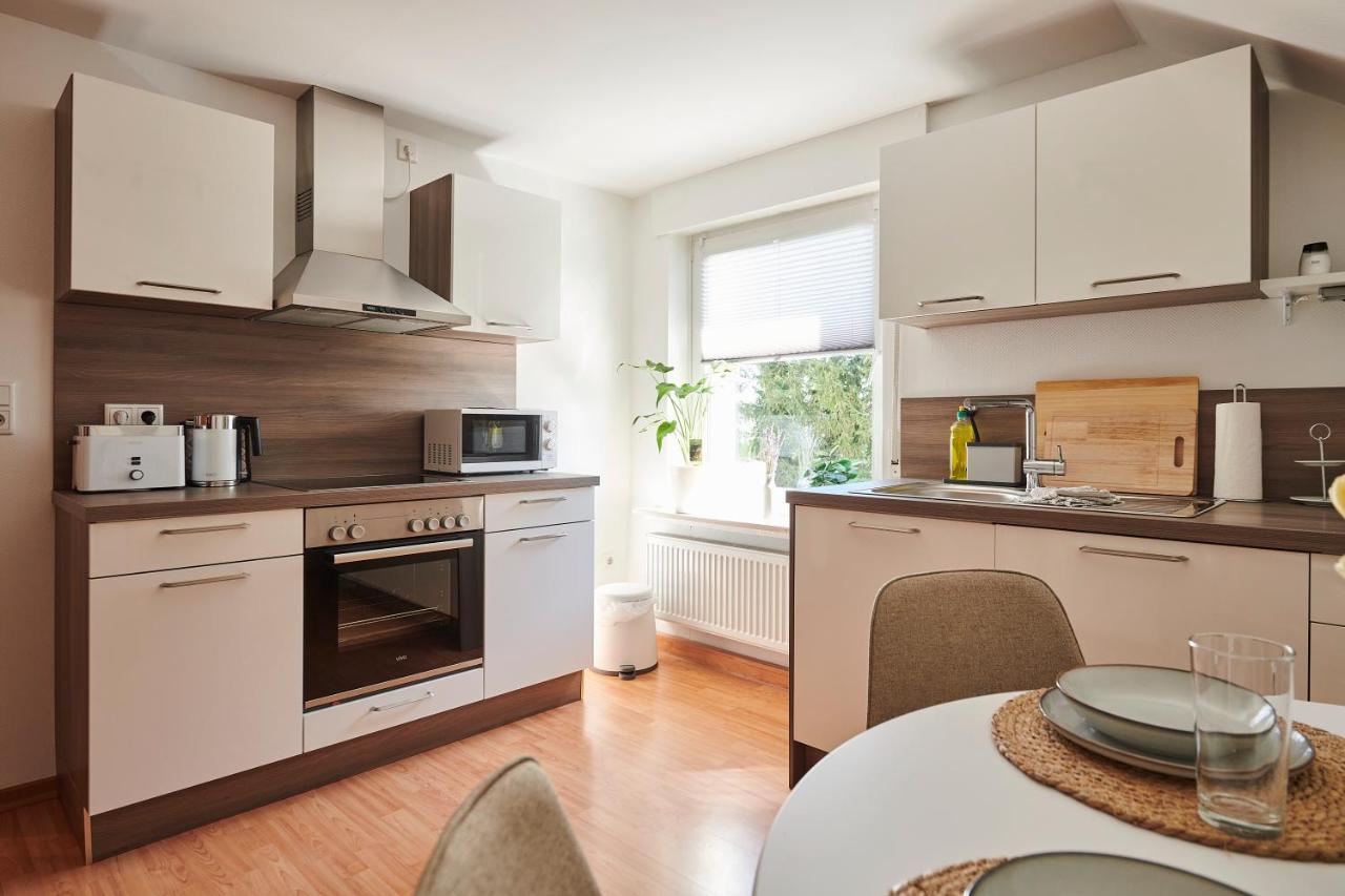 Grosszuegig & Stilvoll Parkplatz ,Ruhige Lage, 5 Personen, Langzeit Apartman Paderborn Kültér fotó